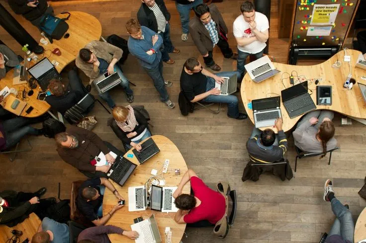 Genius Hackathon 2026: Innovación y Programación