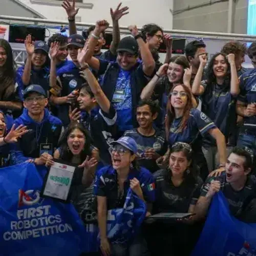 tres-equipos-tec-ganan-pase-torneo-robotica-first-adrea.webp