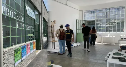 exposicion-procesos-divergentes-abierto-mexicano-diseno-tec-ccm.webp