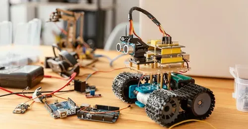 Blog-La importancia de un taller de robótica en la preparatoria (PrepaUP V.).webp